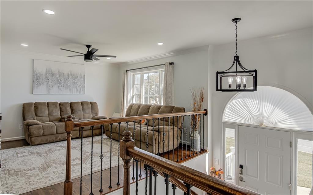 6053 Old Plank Road