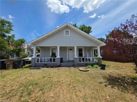 Homes For Sale - 409 Pine Street<br/> Guilford County, Greensboro, NC 27401