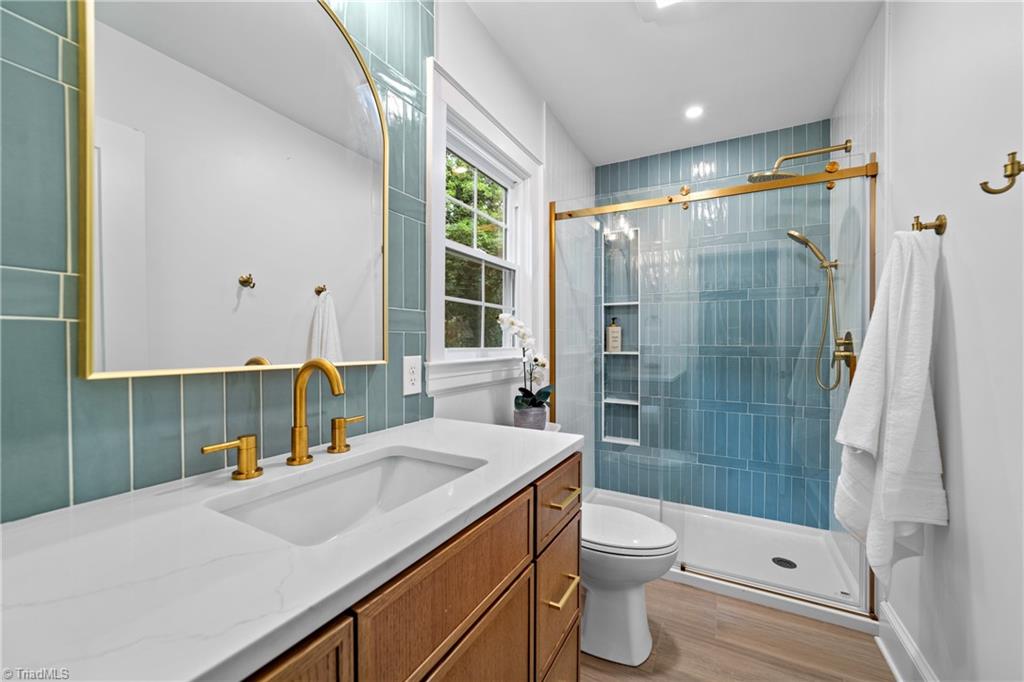 Winston-Salem, North Carolina 27106, United States, 4 Bedrooms Bedrooms, ,3 BathroomsBathrooms,Residential,Active,176840