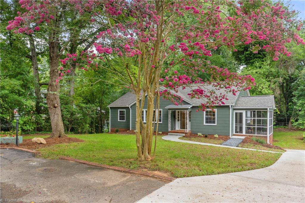 Winston-Salem, North Carolina 27106, United States, 4 Bedrooms Bedrooms, ,3 BathroomsBathrooms,Residential,Active,176840