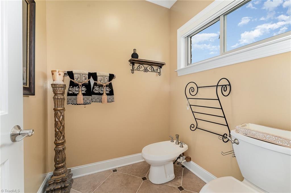 503 Bluff School Road, Kernersville, North Carolina image 33