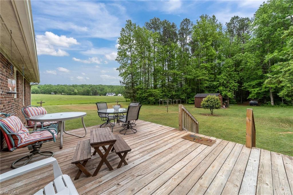1260 Hawksview Road, Franklinville, North Carolina image 5
