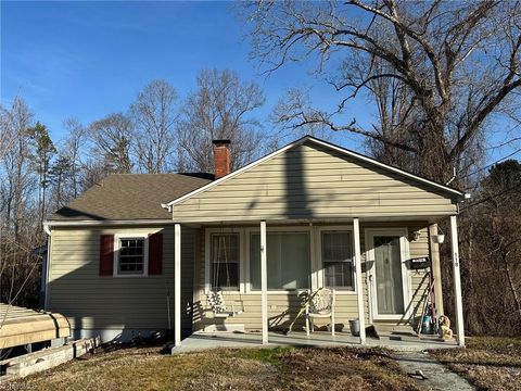 A home in Elkin