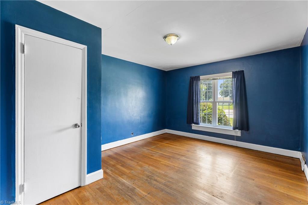 Kernersville, North Carolina 27284, United States, 4 Bedrooms Bedrooms, ,2 BathroomsBathrooms,Residential,Pending,160755