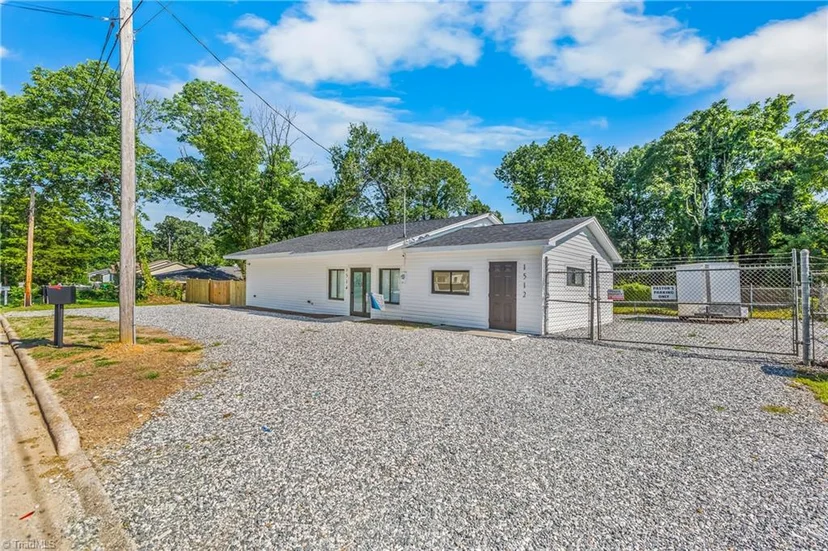 1514 Willard Avenue, photo 1 of 18