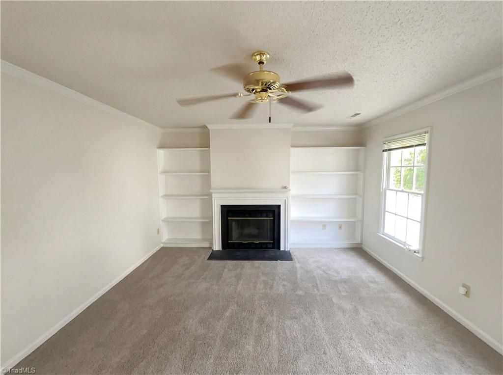 Photo of 119 Edgedale Court, Kernersville, NC 27284 (MLS # 1207939)