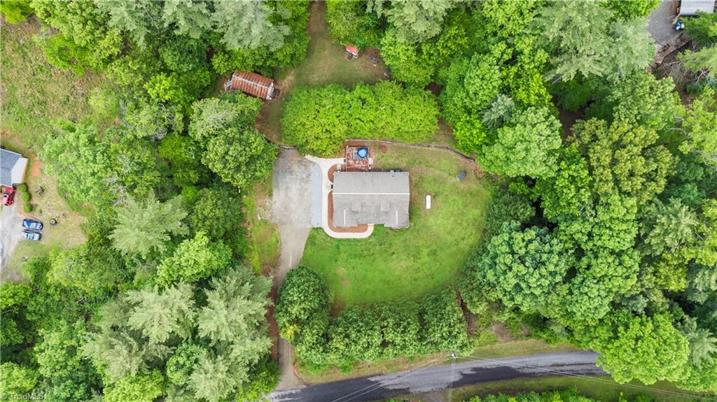 387 Rambling Woods Drive, North Wilkesboro, North Carolina image 33