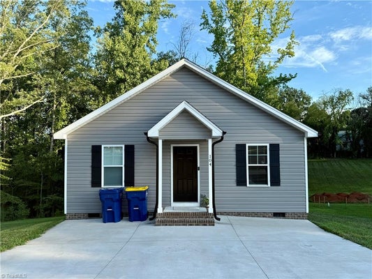 104 E GENE HAIRSTON ST, MADISON, NC 27025 - Image 81b1e837d8bcbd2afc3ed2f87bfda7be/1890686371