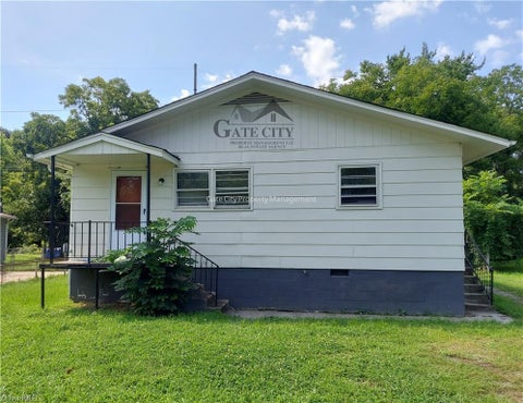 Homes For Rent - 1610 Brockett Avenue<br/> Guilford County, High Point, NC 27260