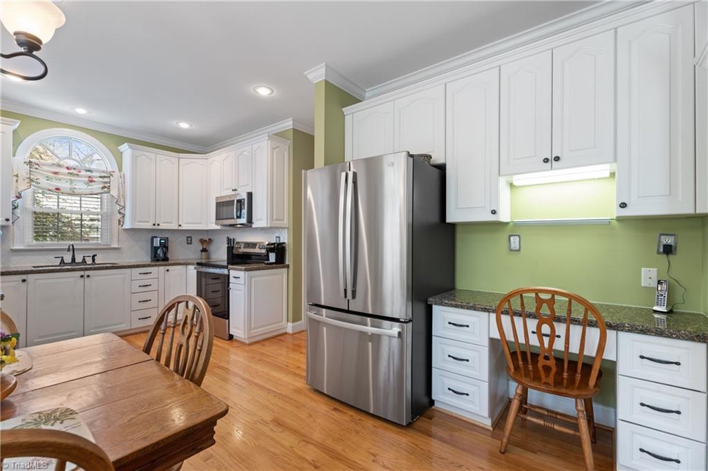 900 Ridge Gate Drive, Lewisville, North Carolina image 10