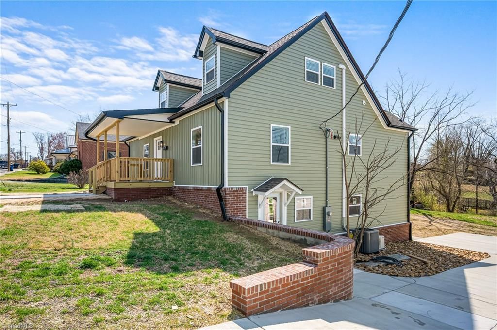 Photo of 303 Orchard Street, Mount Airy, NC 27030 (MLS # 1212413)