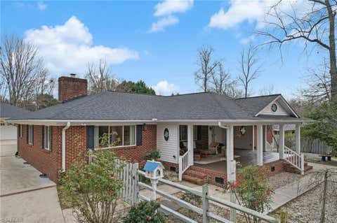 Photo for 1104 Hobbs Road