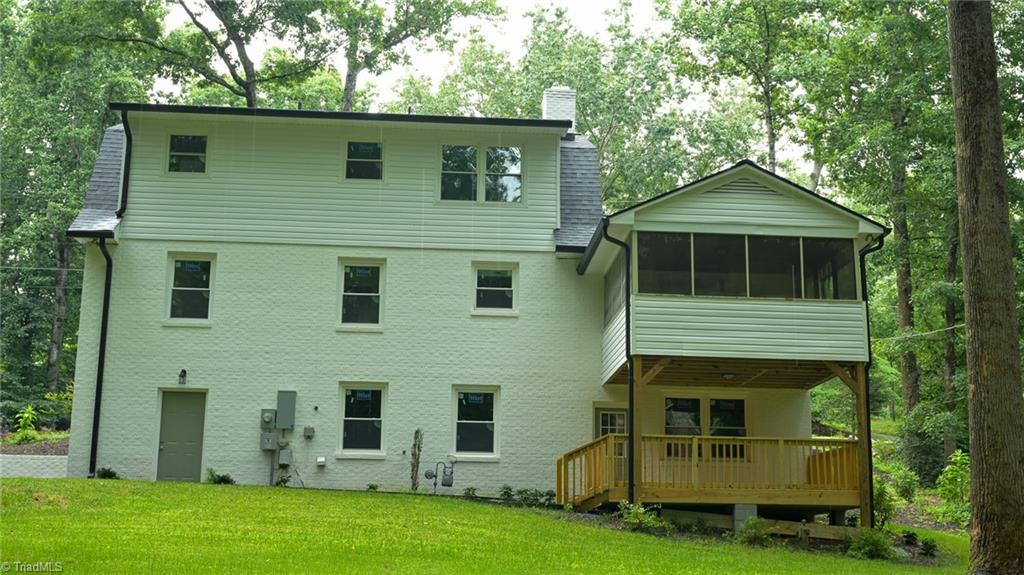145 Ivy Circle