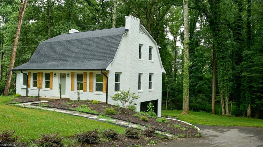145 Ivy Circle