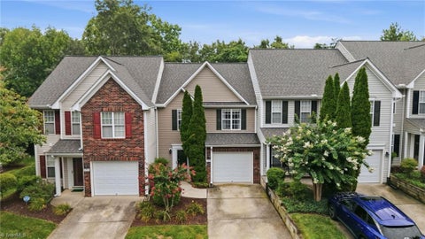 Townhouse For Sale - 1169 Academic Drive<br/> Winston-Salem, NC 27106