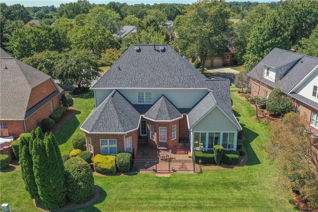 Photo of 305 Orchard Park Drive, Bermuda Run, NC 27006 (MLS # 1194838)