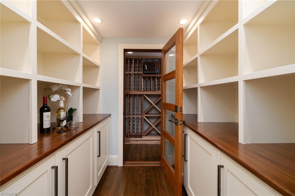 5000 White Bass Place