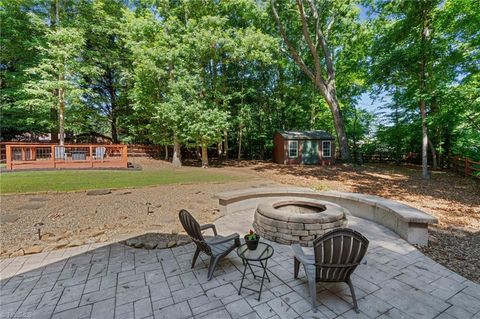 A home in Kernersville