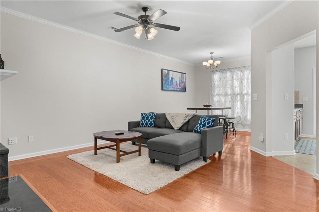 2313 Hartfield Circle