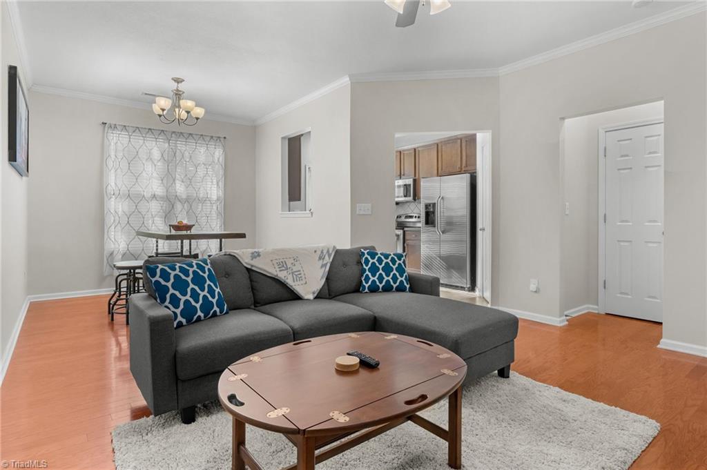 2313 Hartfield Circle