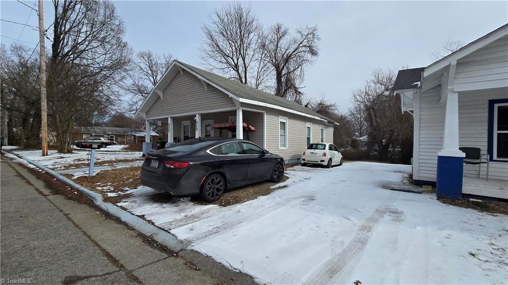 Photo of 909 Randolph Street, High Point, NC 27260 (MLS # 1207949)