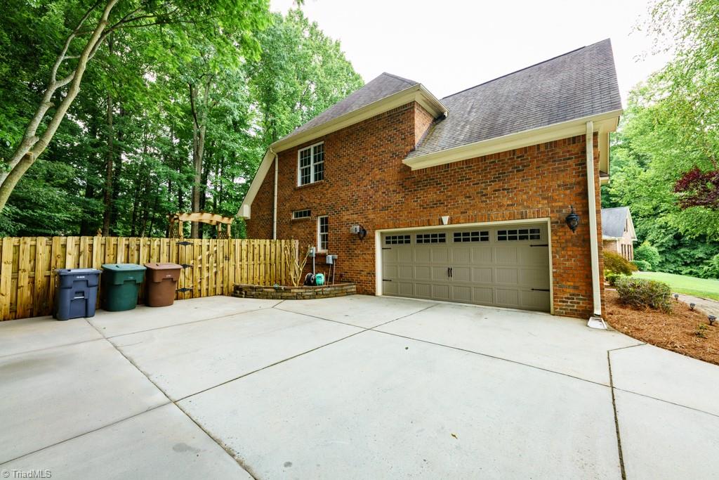 5001 Warm Springs Point, Greensboro, North Carolina image 27