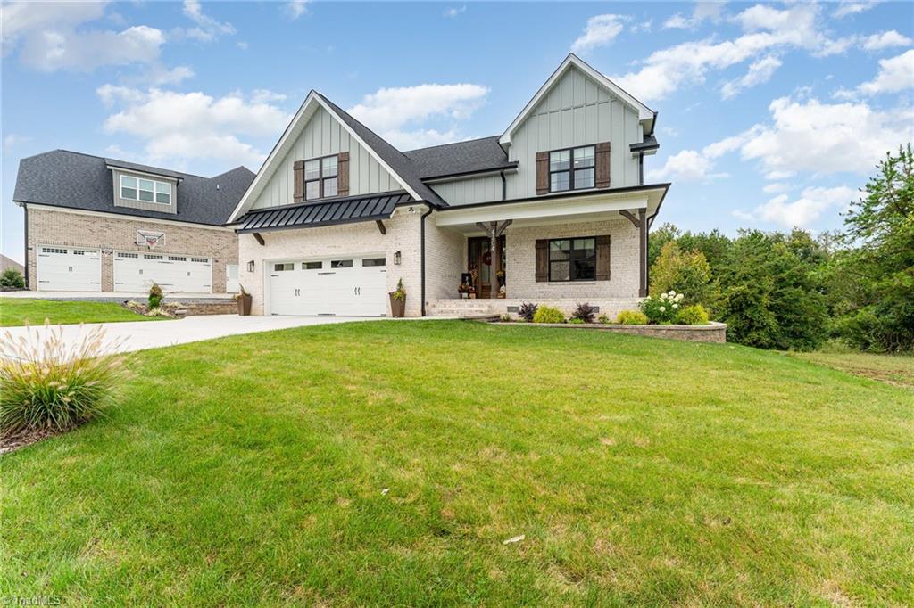 4304 Griffins Gate Lane