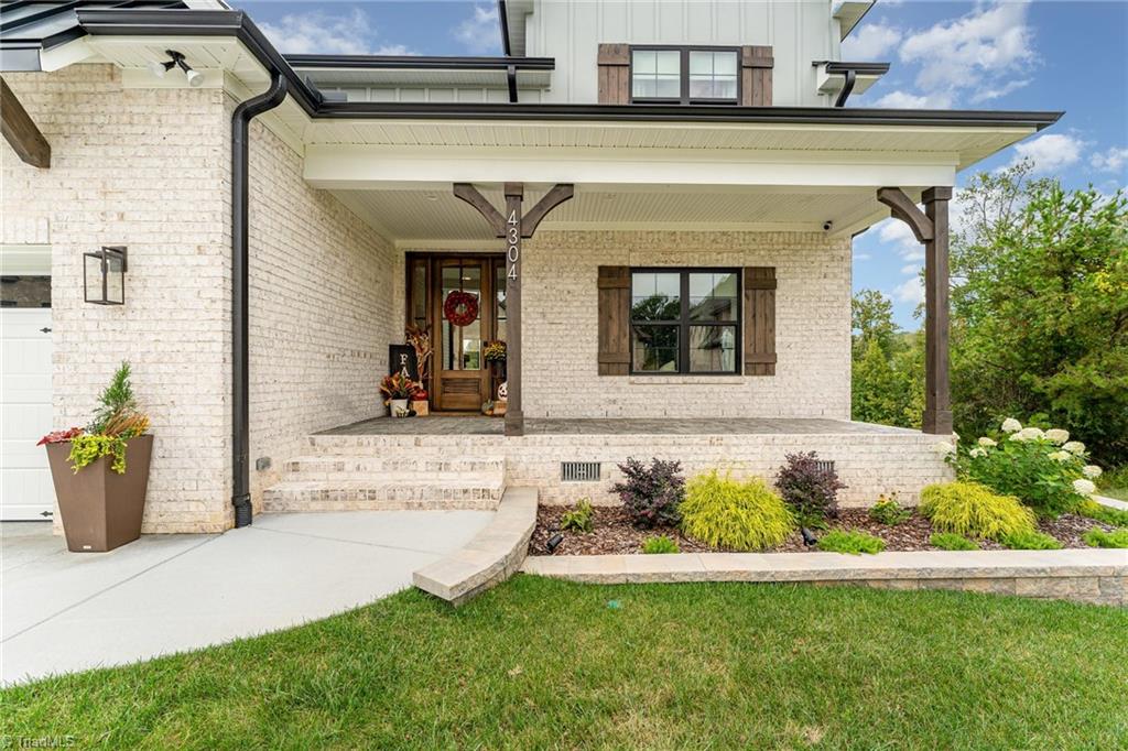 4304 Griffins Gate Lane