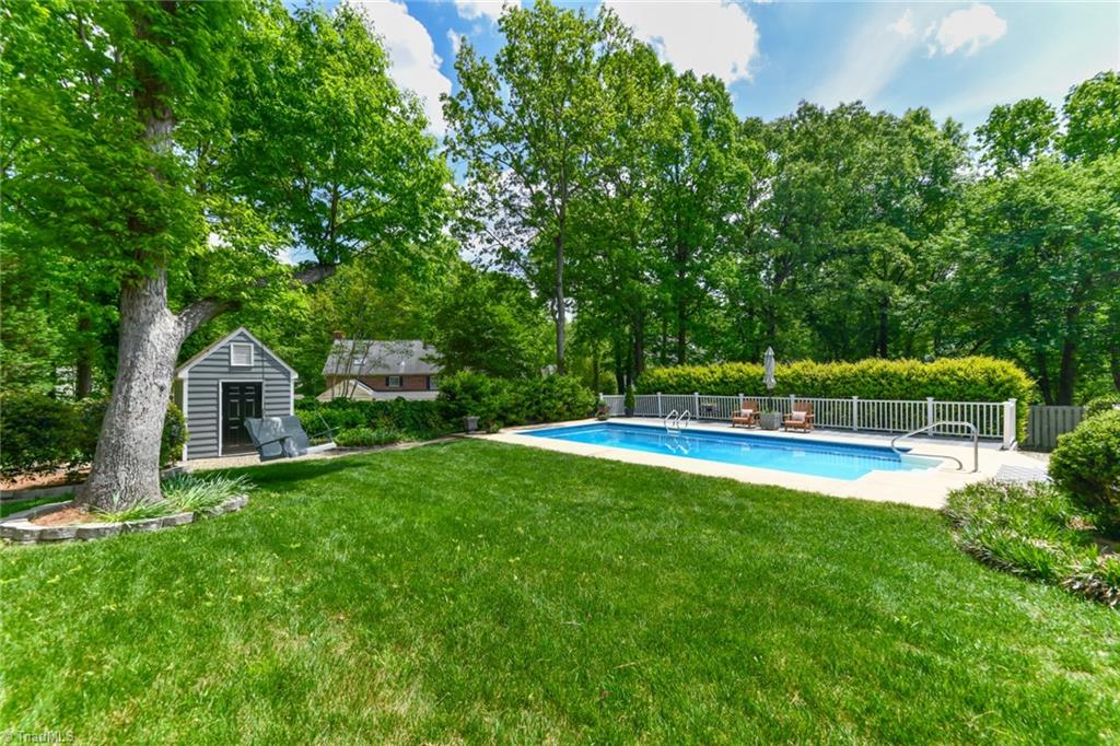3708 Wynnewood Drive, Greensboro, North Carolina image 38