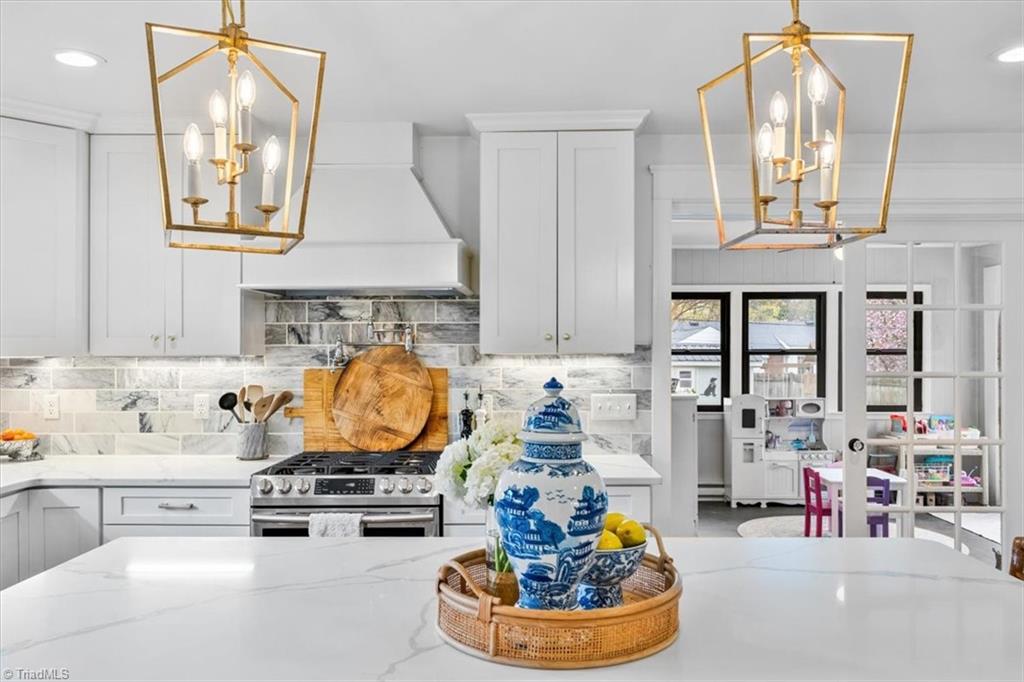 Greensboro, North Carolina 27410, United States, 4 Bedrooms Bedrooms, ,3 BathroomsBathrooms,Residential,Active,94436