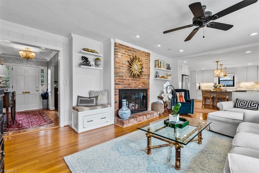 Greensboro, North Carolina 27410, United States, 4 Bedrooms Bedrooms, ,3 BathroomsBathrooms,Residential,Active,94436