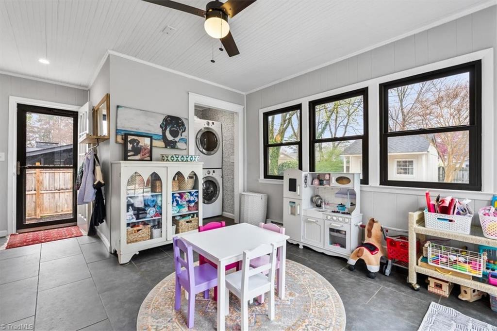 Greensboro, North Carolina 27410, United States, 4 Bedrooms Bedrooms, ,3 BathroomsBathrooms,Residential,Active,94436