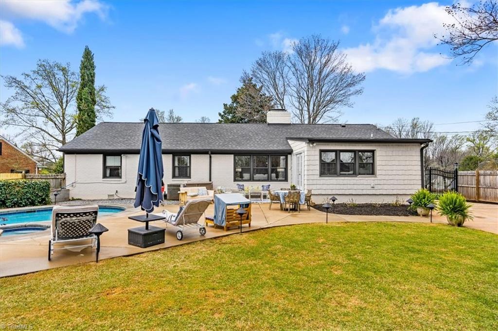 Greensboro, North Carolina 27410, United States, 4 Bedrooms Bedrooms, ,3 BathroomsBathrooms,Residential,Active,94436