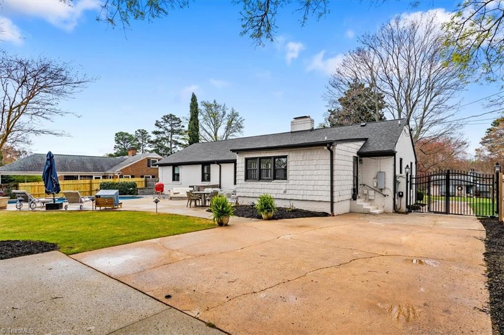 Greensboro, North Carolina 27410, United States, 4 Bedrooms Bedrooms, ,3 BathroomsBathrooms,Residential,Active,94436