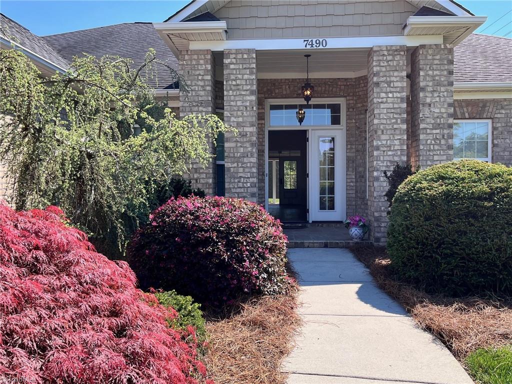 7490 Birchbend Lane