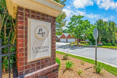 Townhouse For Sale - 1595 Langdon Village Drive<br/> Clemmons, NC 27012