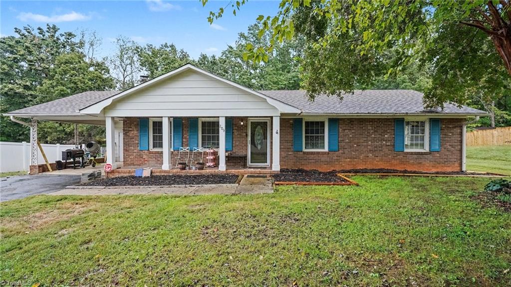 Photo of 209 Timmys Lane, King, NC 27021 (MLS # 1236929)