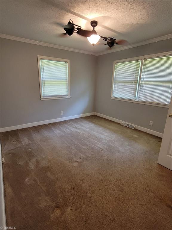 Photo 10 of 15 of 1857 Robinhood Drive house