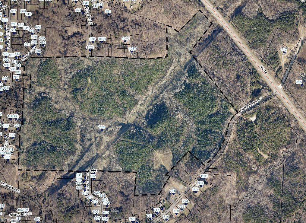 00 E Morehead Street