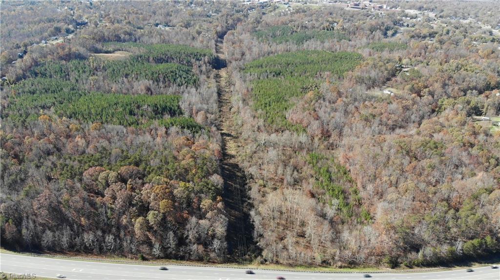 00 E Morehead Street