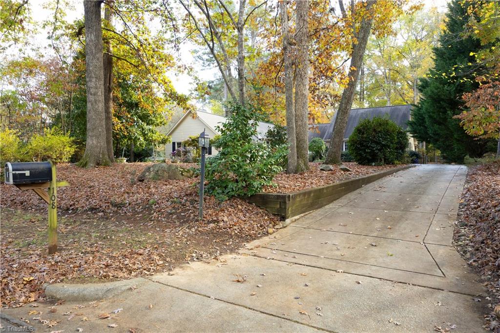 108 Saddle Ridge Road, Chapel Hill, North Carolina image 5