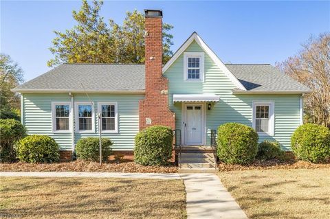 Photo of 106 Lehigh Street, Greensboro, NC 27407 (MLS # 1201999)