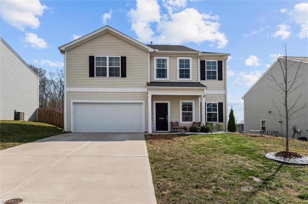 Photo of 3748 Streamside Drive, Thomasville, NC 27360 (MLS # 1214016)