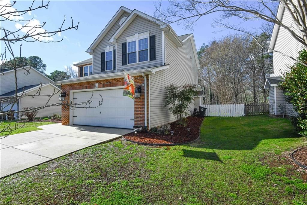 Photo of 4406 Chimney Springs Drive, Greensboro, NC 27407 (MLS # 1211299)