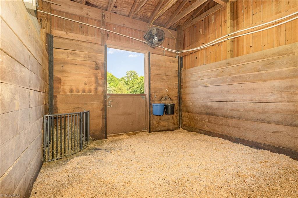 381 Wendy Oak Road, Reidsville, North Carolina image 39