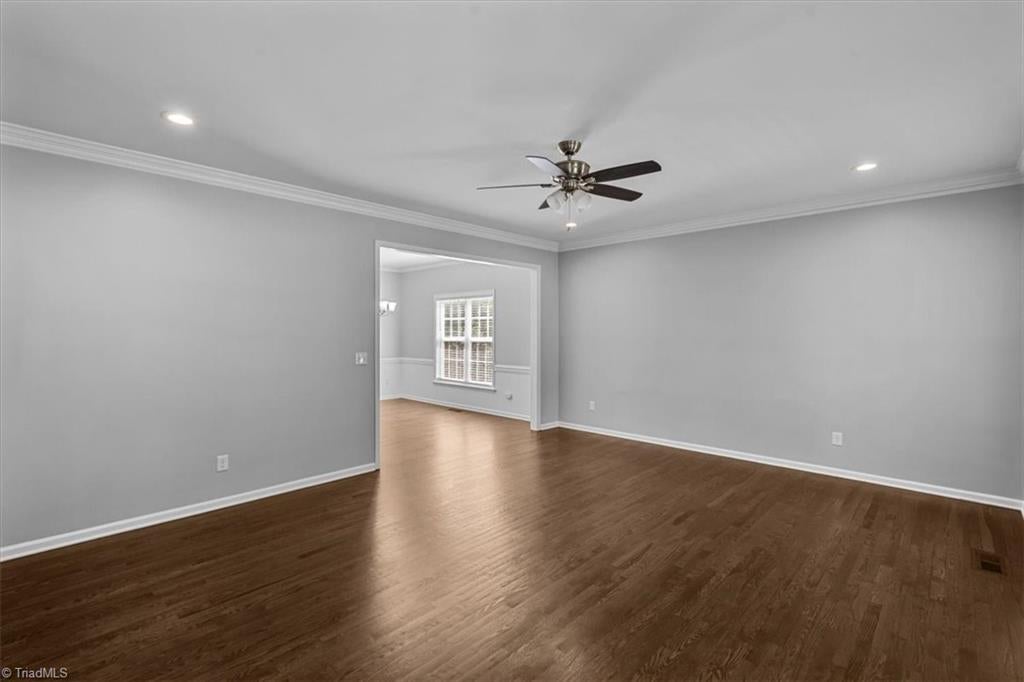 1373 Salem Crossing Road