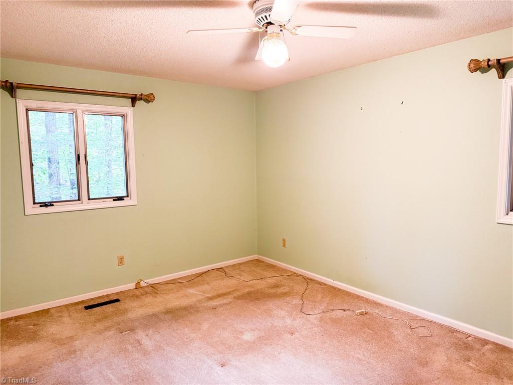 539 Pine Creek Trail, Mount Airy, North Carolina image 27