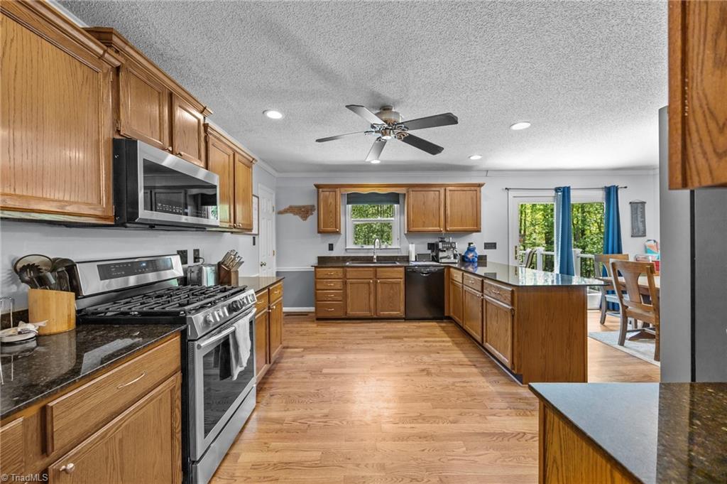 7300 Danay Drive, Kernersville, North Carolina image 8