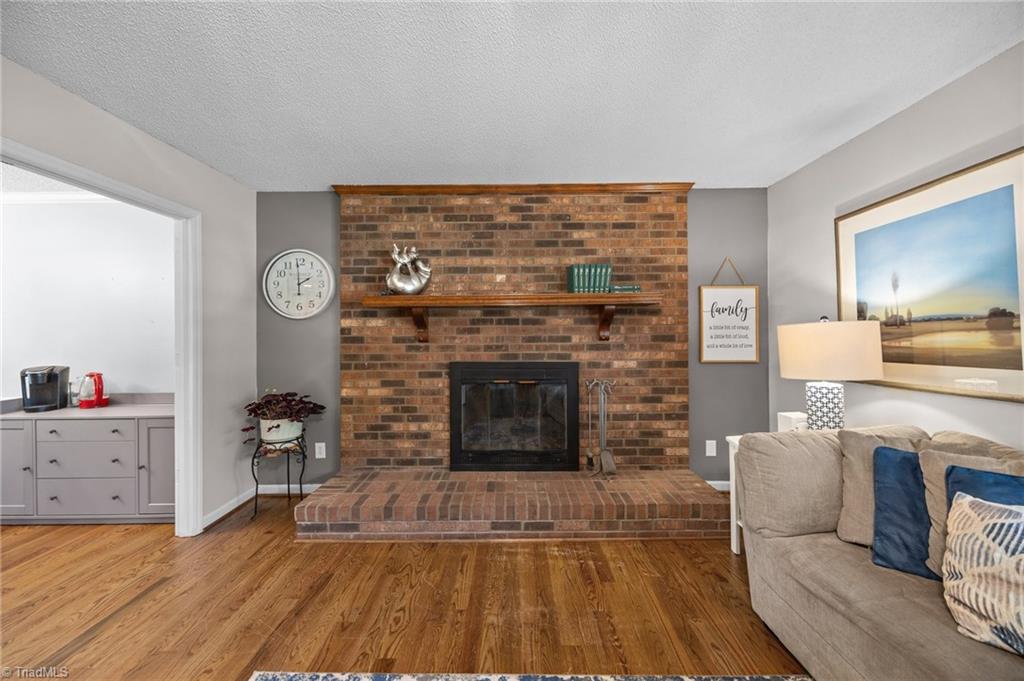 7300 Danay Drive, Kernersville, North Carolina image 2