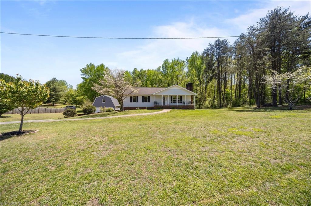 7300 Danay Drive, Kernersville, North Carolina image 35